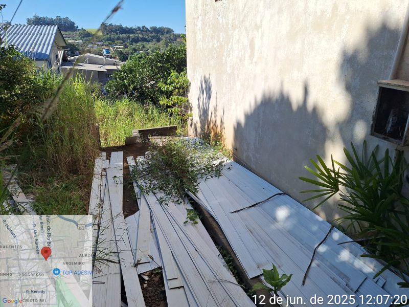 Terreno com casa em Palmitos/SC, localizado em Palmitos - SC