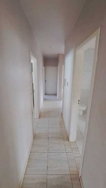Terreno com Casa (138m²) Desocupada!, localizado em Pinhalzinho - SC