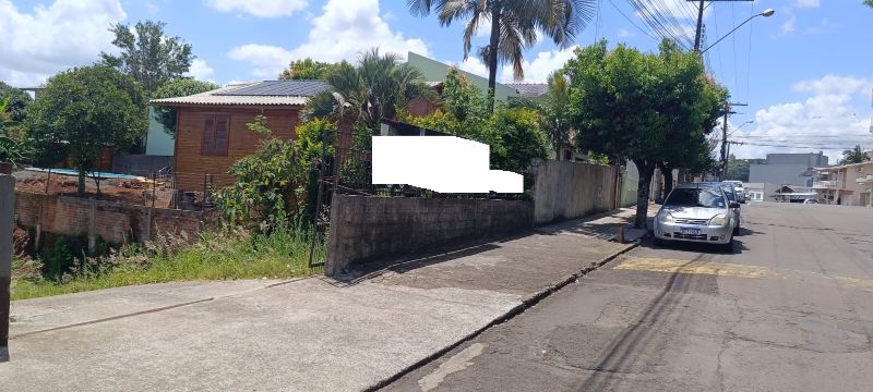 Terreno com 549,00 m² com barracão, localizado em Concórdia - SC, bairro Vista Alegre