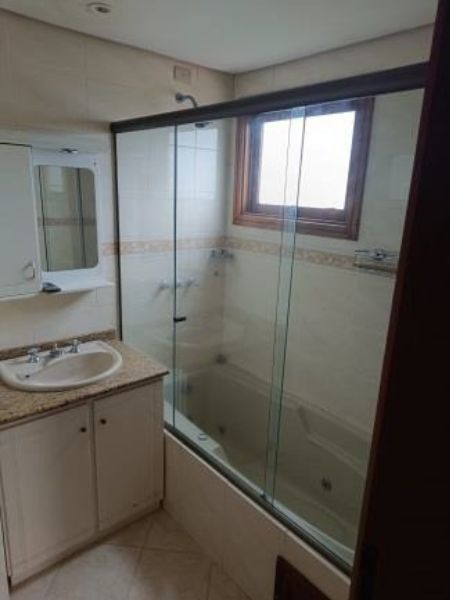 Apto n° 401 com 109,81m²,  no centro de Guaporé/RS, localizado em Guaporé - RS
