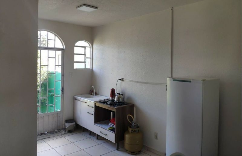 Sala Comercial com 76,45m² mais Apto com 76,45m², localizado em Palmas - PR