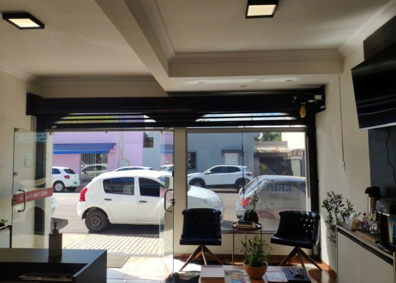 Sala Comercial com 76,45m² mais Apto com 76,45m², localizado em Palmas - PR