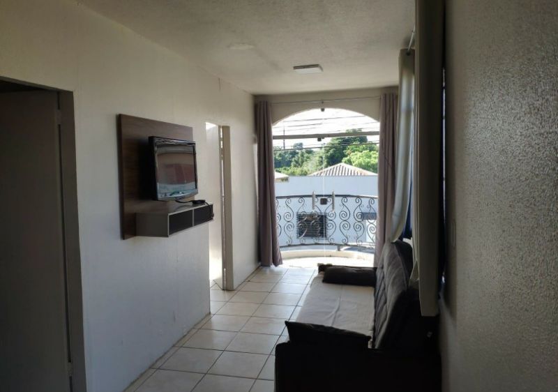 Sala Comercial com 76,45m² mais Apto com 76,45m², localizado em Palmas - PR