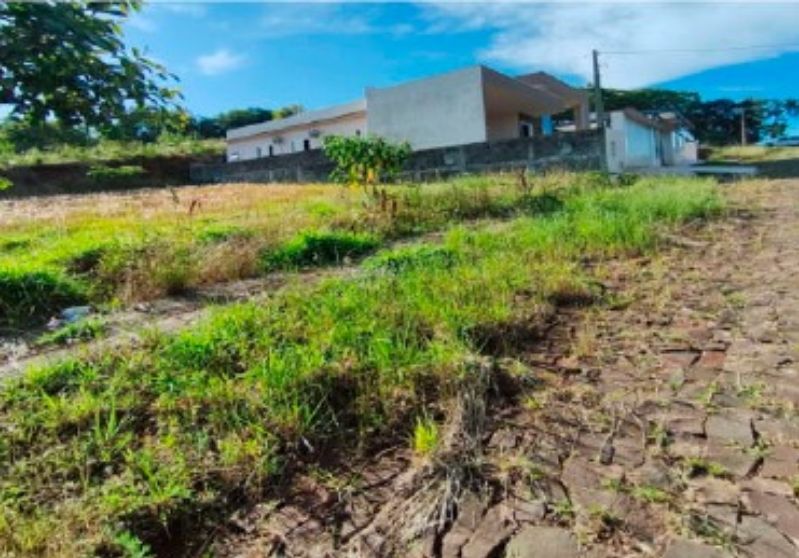 Terreno com área de 371,22m², localizado em Frederico Westphalen - RS, bairro Jardim Paraíso