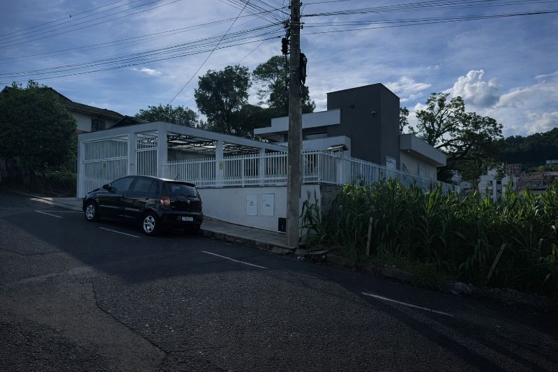 Terreno com Casa 150,00m² em Concórdia/SC, localizado em Concórdia - SC, bairro Guilherme Reich