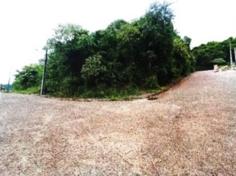 Terreno urbano com 403,15 m², localizado em Arabutã - SC, bairro Centro
