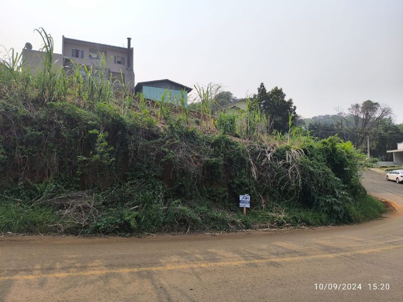 Terreno Lot. Bela Vista, com área de 401,227m², localizado em Concórdia - SC, bairro Vista Alegre