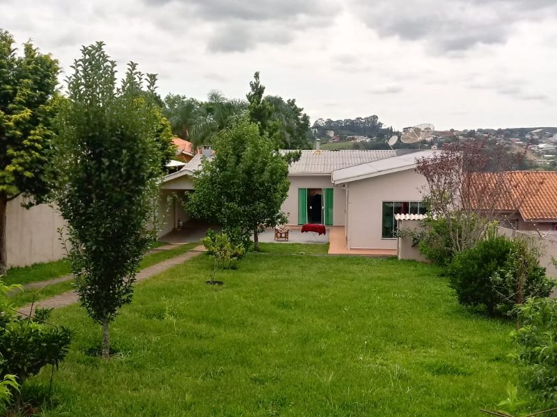 Terreno com 798,00 m² mais casa, B. Santa Cruz, localizado em Palmas - PR, bairro Santa Cruz