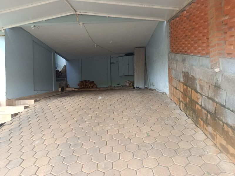 Terreno 450,00m²  com casa de 180,00m², localizado em Piratuba - SC