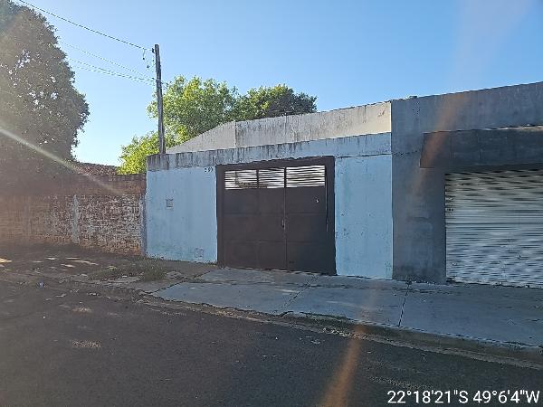 Casa : AREA_PRIVATIVA: 53,9: AREA_TERREN, localizado em Bauru - SP