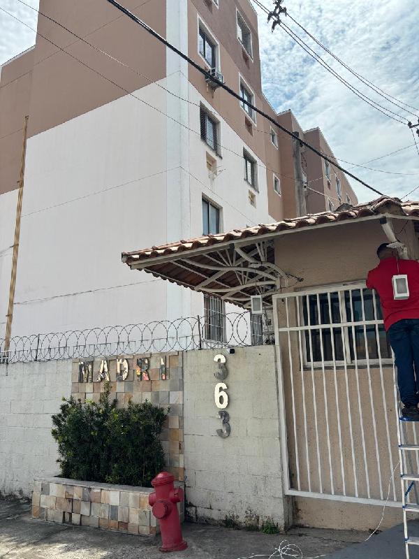 Apartamento : area_privativa: 44,38: area_terre