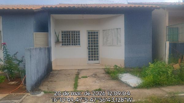 Casa : AREA_PRIVATIVA: 58,28: AREA_TERRE, localizado em Luziânia - GO