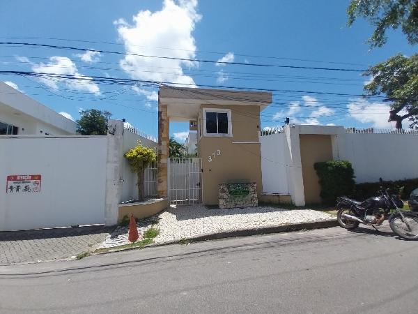 Casa : area_privativa: 123,52: area_terr