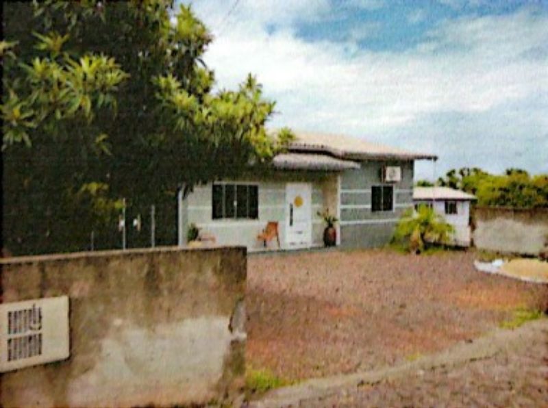 Terreno com 567,69 m² com casa de 90,00m², localizado em Ametista Do Sul - RS, bairro Núcleo Urbano Informal Macuco