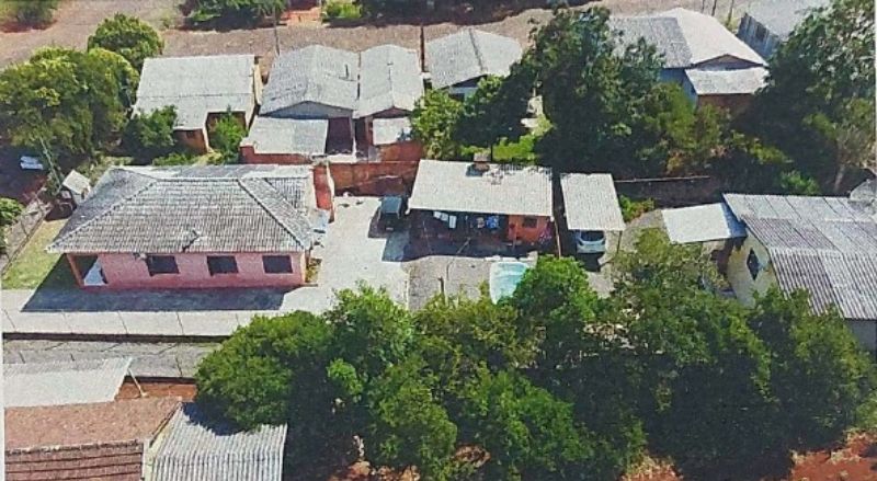 Terreno com 372,0m2  com casa de 132,00m², localizado em Santo Augusto - RS