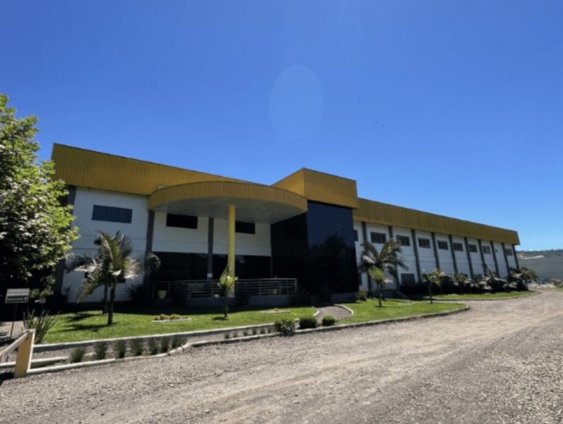 Imóvel com 18.652,88 m² área const de 7.639,23m², localizado em Saudades - SC, bairro Industrial