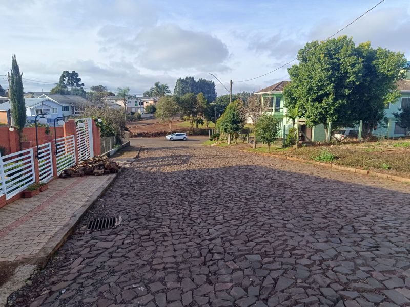 Terreno urbano com área de 375,00 m², localizado em Getúlio Vargas - RS, bairro Vila Rio Toldo