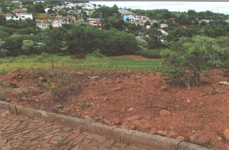 Dois terrenos, Um com 917,54m² e outro com 331,84m, localizado em Alpestre - RS