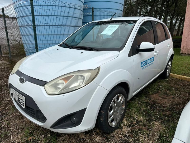 VEÍCULO FORD FIESTA HATCH MFU1625, ANO/MODELO 2014