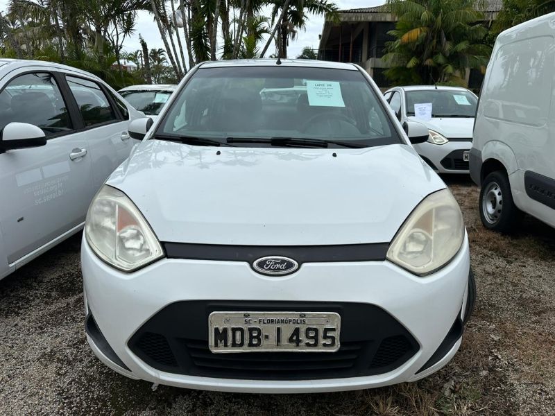 VEÍCULO FORD FIESTA SEDAN MDB1495, ANO/MODELO 2014