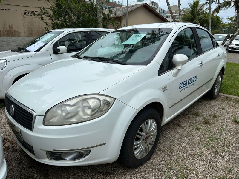 VEÍCULO FIAT LINEA MKZ7696, ANO/MODELO 2013/2014