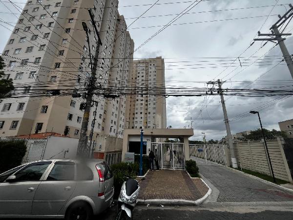 Apartamento : AREA_PRIVATIVA: 32,48: AREA_TERRE