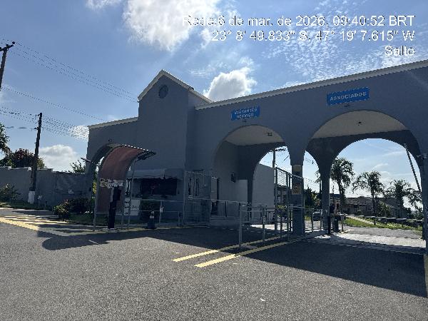 Casa : area_privativa: 156,74: area_terr