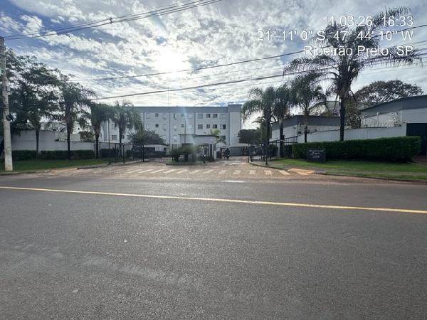 Apartamento : area_privativa: 47,45: area_terre