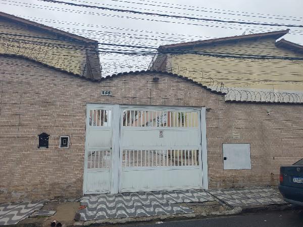 Sobrado : area_privativa: 92,47: area_terre