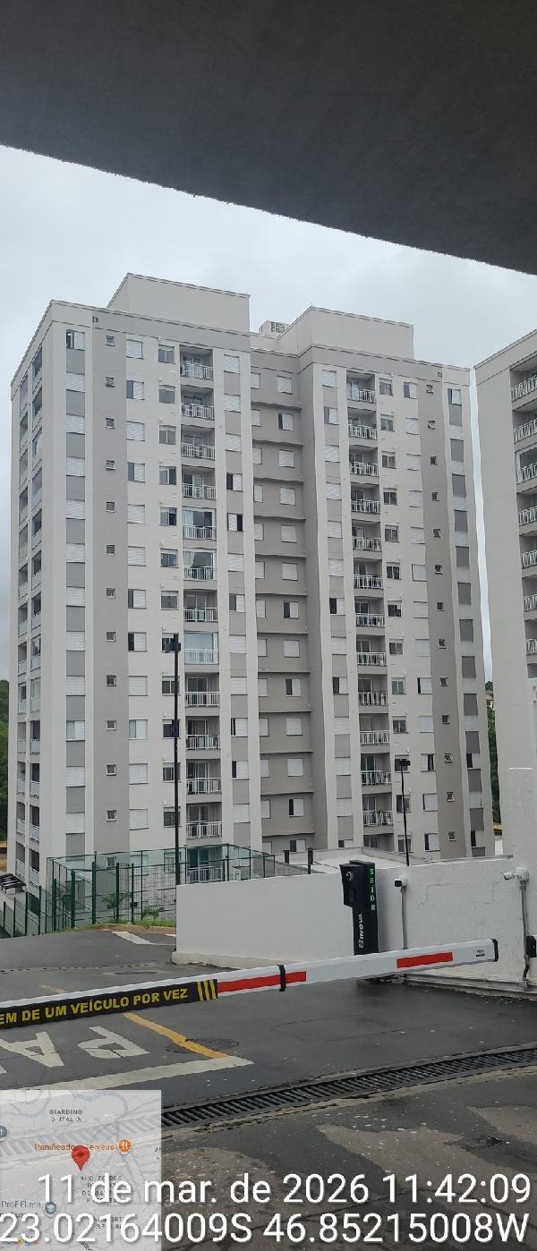 Apartamento : area_privativa: 49,03: area_terre