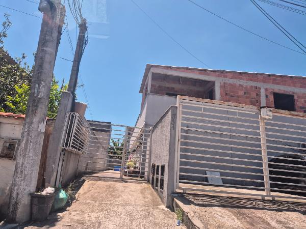 Casa : area_privativa: 36,08: area_terre
