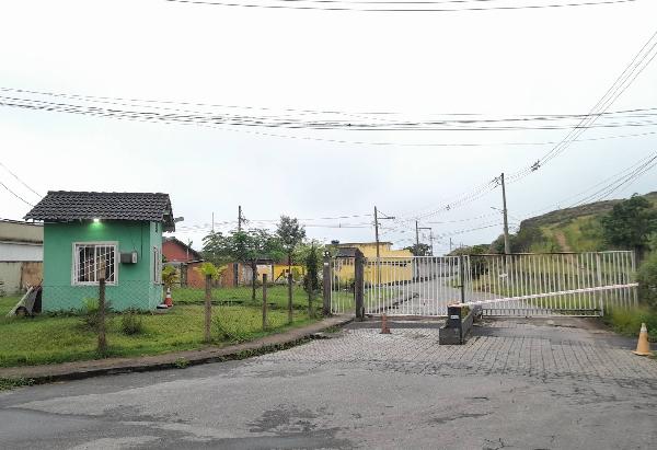Casa : area_privativa: 56,76: area_terre