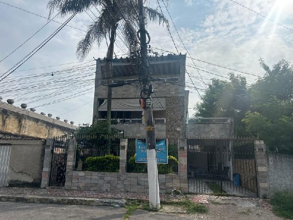 Casa : area_privativa: 350: area_terreno