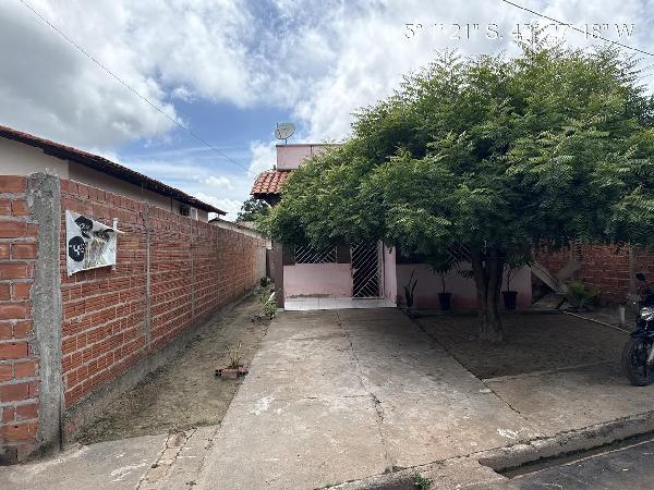 Casa : AREA_PRIVATIVA: 58,5: AREA_TERREN