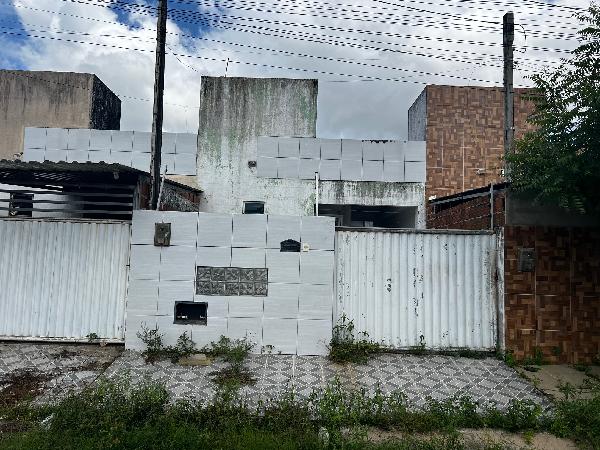 Casa : area_privativa: 63,2: area_terren