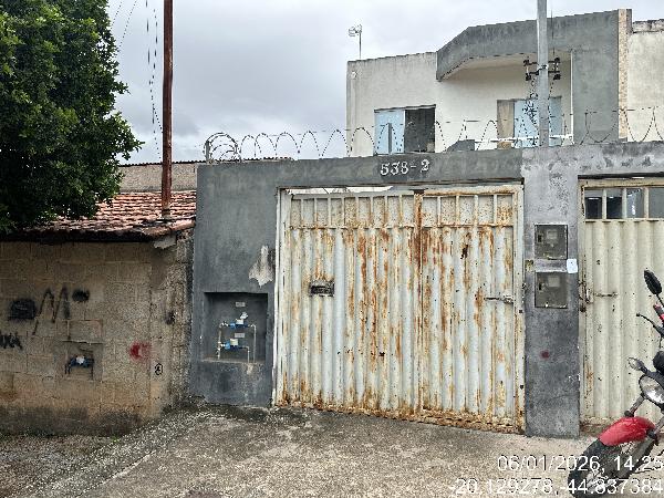 Apartamento : area_privativa: 66,49: area_terre