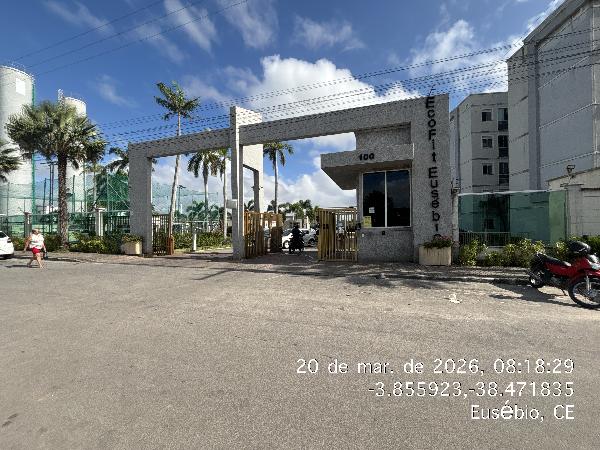 Apartamento : AREA_PRIVATIVA: 41,85: AREA_TERRE