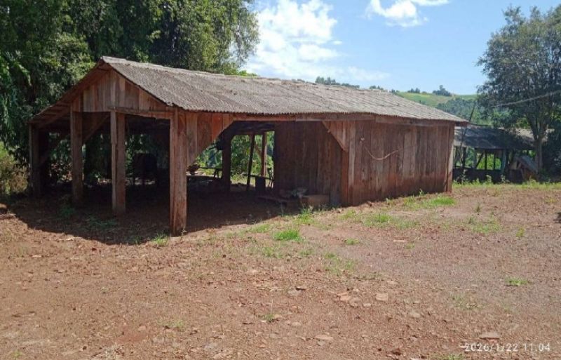 Terreno rural com 23.305m², localizado em Iporã Do Oeste - SC