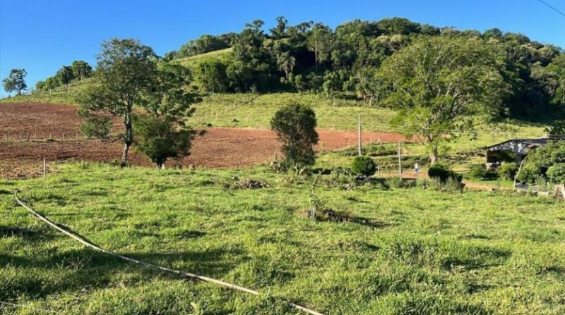 Àrea rural com 94.027,94m² em Linha Serraria, localizado em Piratuba - SC