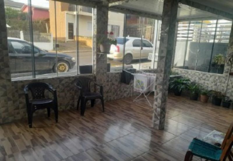 Terreno com Casa e Barracão, localizado em Irani - SC, bairro Santo Marcon