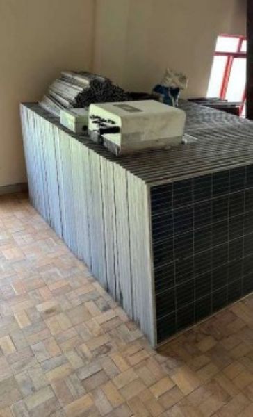 55 MODULOS FOTOVOLTAICOS 335W-SUNERGY