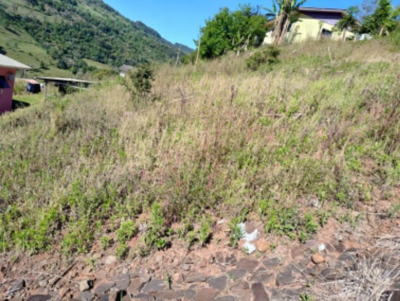 Terreno Urbano com área de 360,00m², localizado em Arvoredo - SC