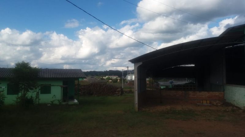 Terreno Com 5000m² mais edificações, localizado em Ponte Serrada - SC, bairro Baia Alta