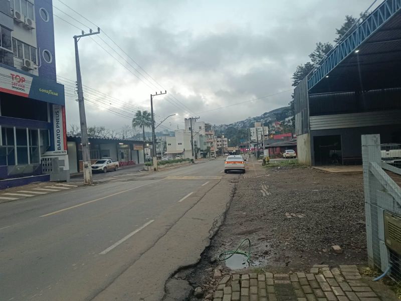 Apto 202, com área 79,94m², localizado em Seara - SC, bairro Centro