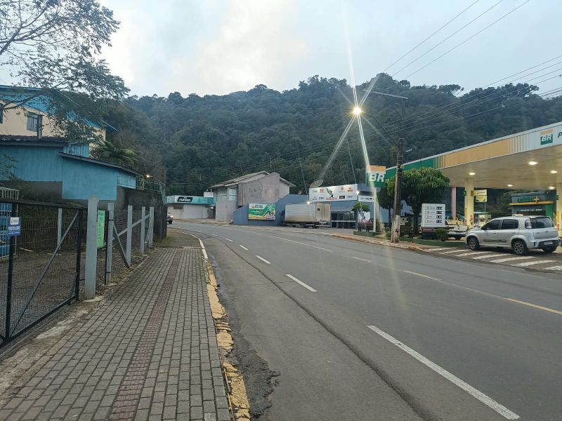 Apto 202, com área 79,94m², localizado em Seara - SC, bairro Centro