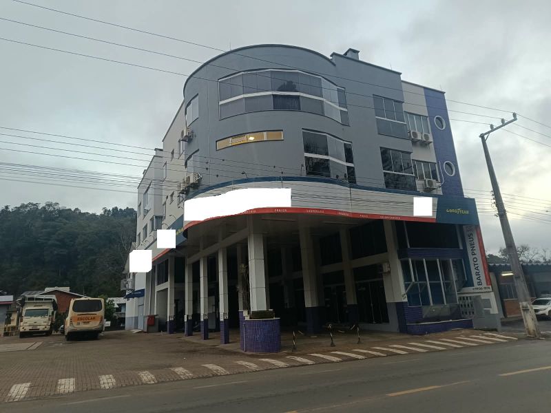 Apto 202, com área 79,94m², localizado em Seara - SC, bairro Centro