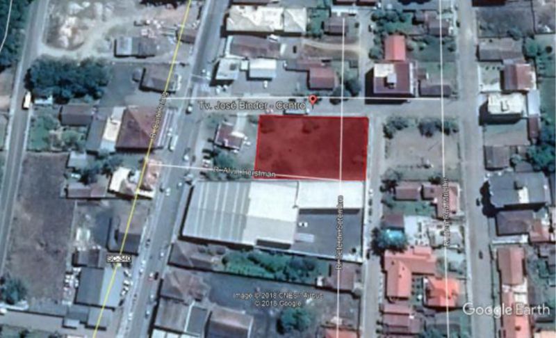 Terreno com 1.178,44 m²