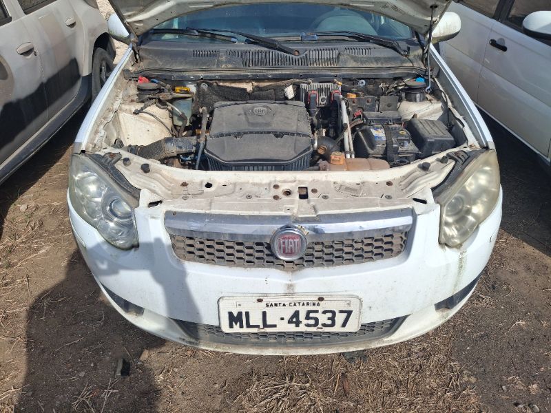 AUTOMOVEL Fiat/Palio WK Ano: 2013/2014 — foto 4 de 6