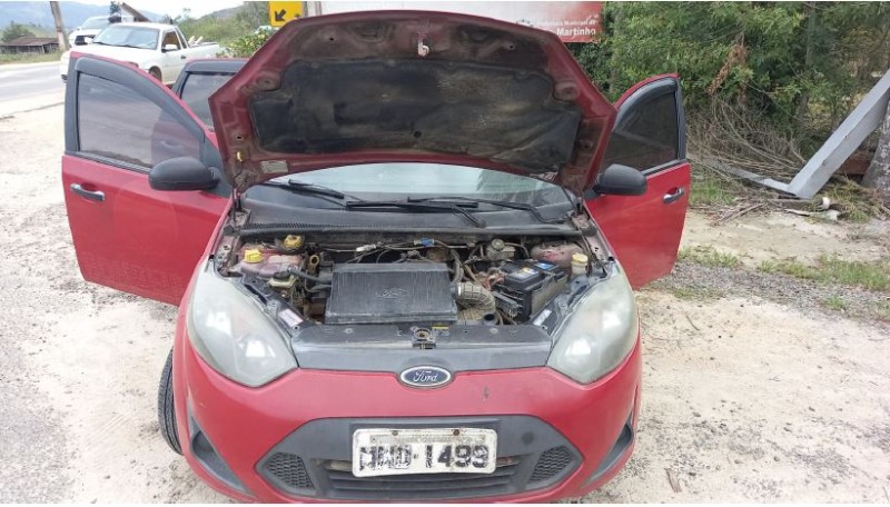 AUTOMOVEL Ford/Fiesta Sedan Ano: 2011/2012 — foto 5 de 5