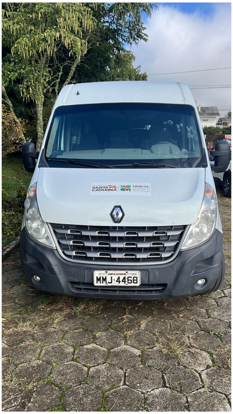 AUTOMOVEL Renault/Master Jaedi Tur Ano: 2014/2015 — foto 3 de 3